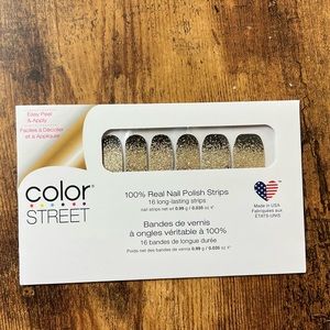 Color street nail set Ring It In